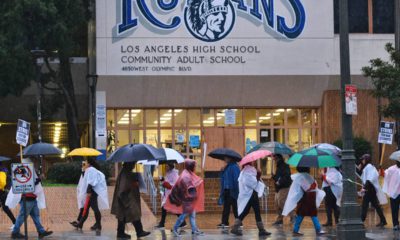 Photo of LA teachers on strike