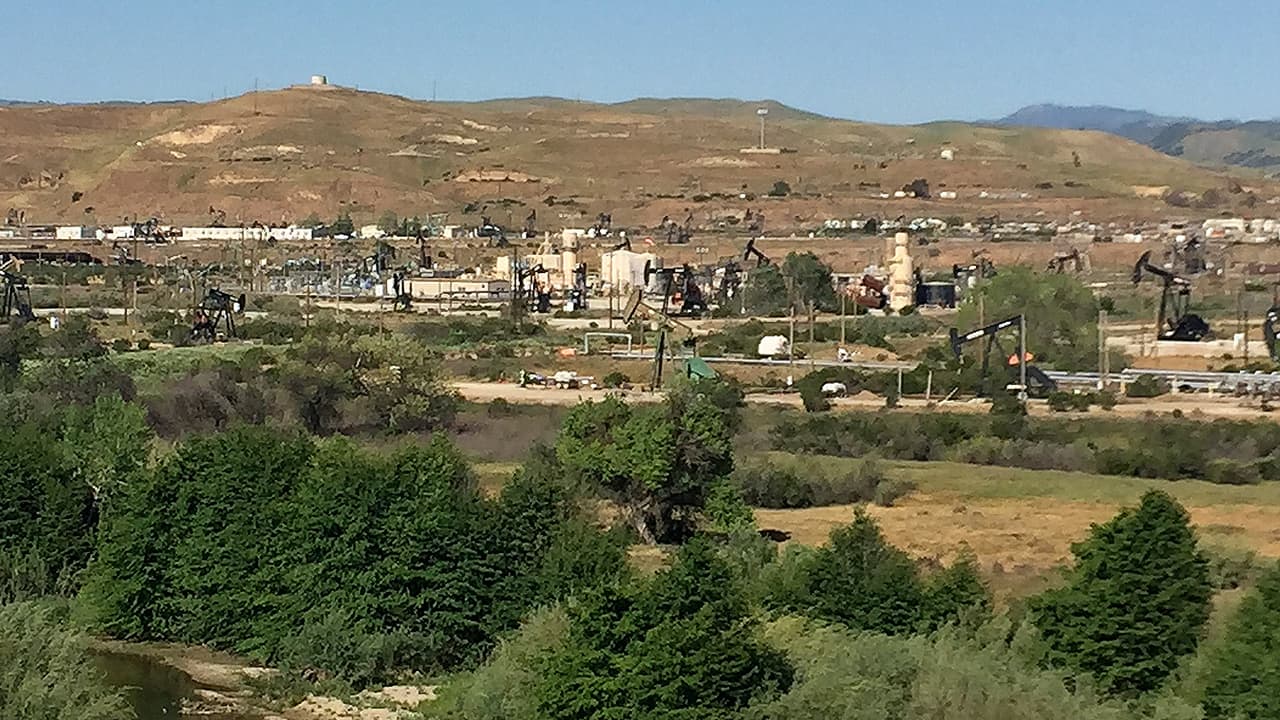 Photo of an oil field along HW 101