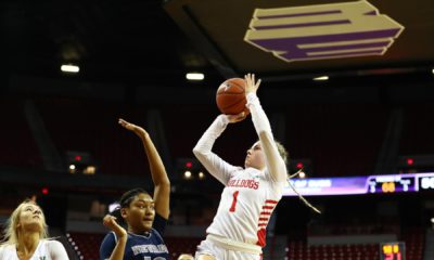 Fresno State's Haley Cavinder pulls up for a shot against Nevada